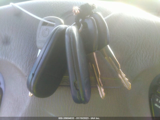 Acura TL 2001 19UUA56661A007927 Image 3
