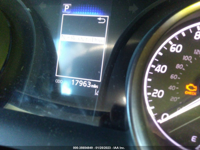 2021 Toyota Camry, VIN: 4T1G11AK7MU520000