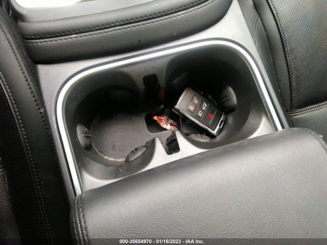 SADFP2FX9K1Z47979 Jaguar E-PACE SE