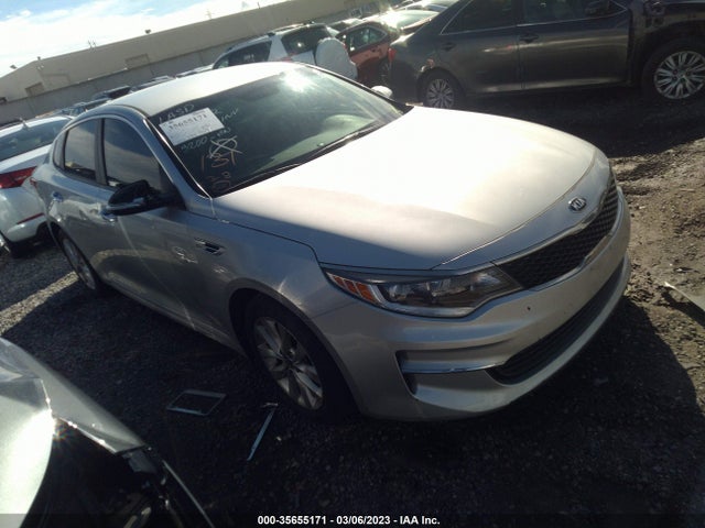 2018 Kia Optima, VIN: 5XXGT4L36JG253200
