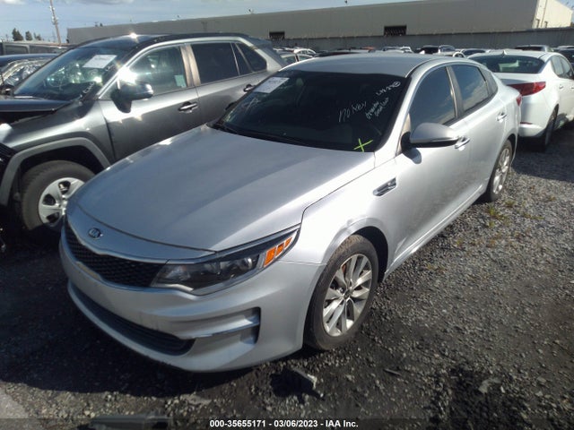 2018 Kia Optima, VIN: 5XXGT4L36JG253200