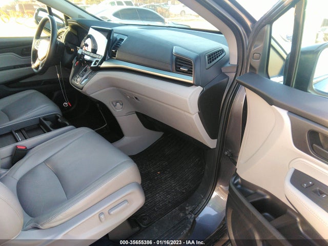 2018 Honda Odyssey, VIN: 5FNRL6H78JB092562