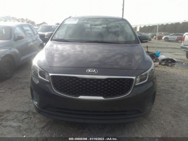KNDMB5C16F6057810 KIA SEDONA LX