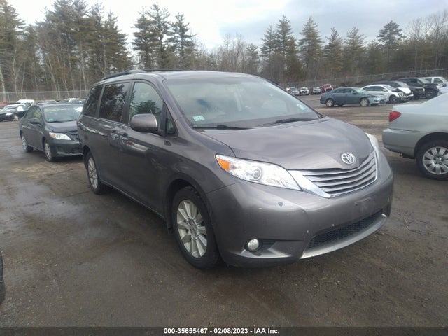 Toyota SIENNA XLE 2015 5TDDK3DC3FS106840 Image 1