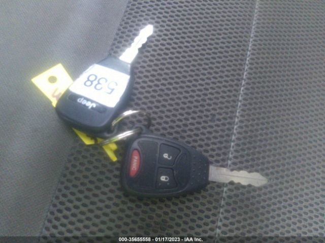 1J4FA54158L552654 Jeep Wrangler Sahara