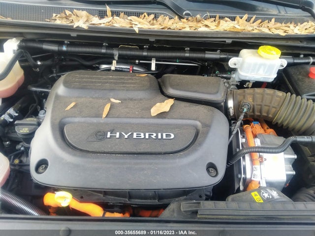 2018 Chrysler Pacifica Hybrid, VIN: 2C4RC1N77JR169711
