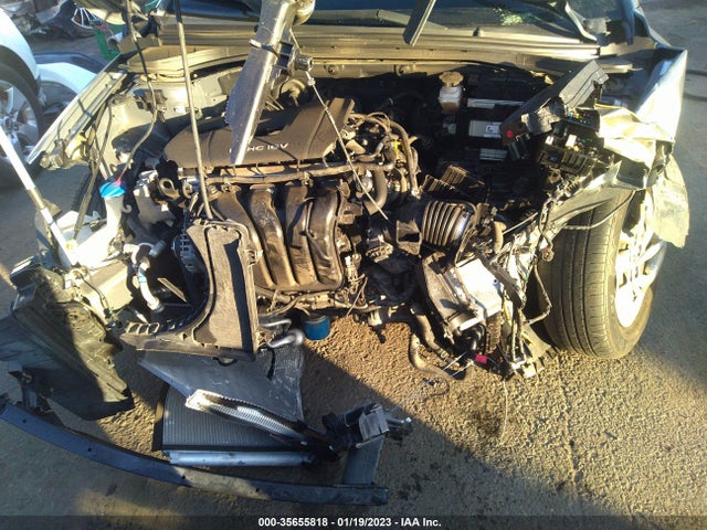 Hyundai ELANTRA SE 2018 KMHD74LF9JU578155 Image 8