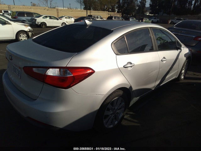 2015 Kia Forte, VIN: KNAFX4A69F5353541