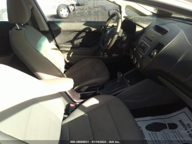 KNAFX4A69F5353541 KIA FORTE LX