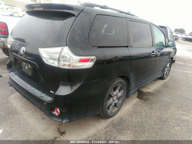 2017 TOYOTA SIENNA SE VIN: 5TDXZ3DC2HS768355