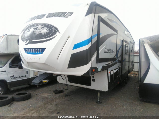 2018 FORR ARCTIC VIN: 5ZT3CKVB5J2700868