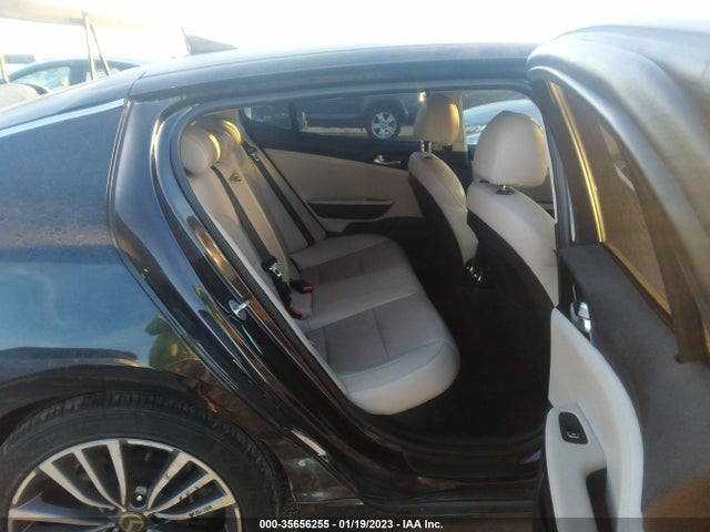 2019 Kia Stinger, VIN: KNAE15LA8K6049528