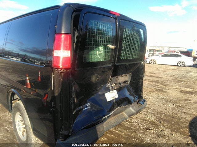 2015 Chevrolet Express, VIN: 1GCWGFCF3F1283912