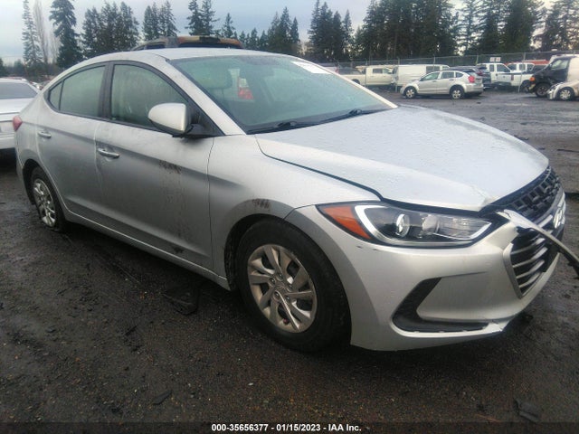 2018 5NPD74LF0JH333100 main image