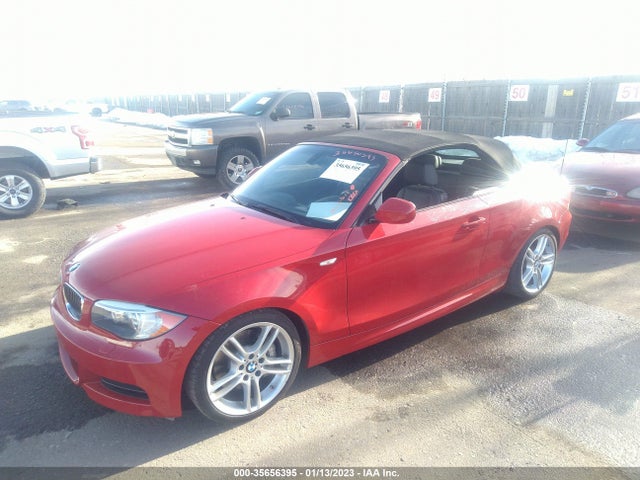 BMW 1 Series 135i 2012 WBAUN7C52CVM25856 Image 2