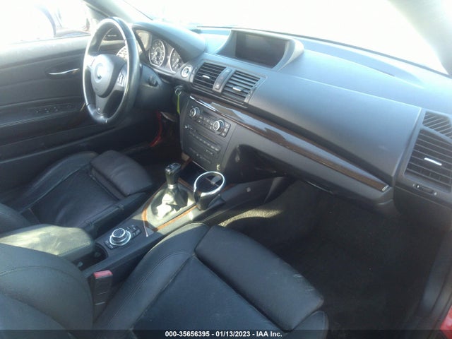 BMW 1 Series 135i 2012 WBAUN7C52CVM25856 Image 5