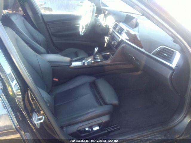 WBA8A3C50GK689977 BMW 3 Series 320i Xdrive