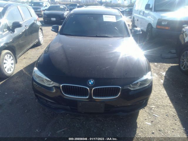 WBA8A3C50GK689977 BMW 3 Series 320i Xdrive