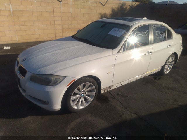 BMW 3 Series 328i 2011 WBAPH5G51BNM80347 Image 2