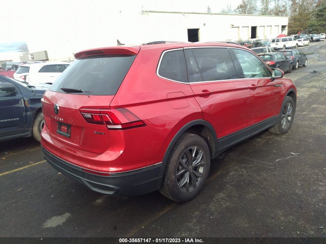 3VV2B7AX4NM130845 Volkswagen TIGUAN SE