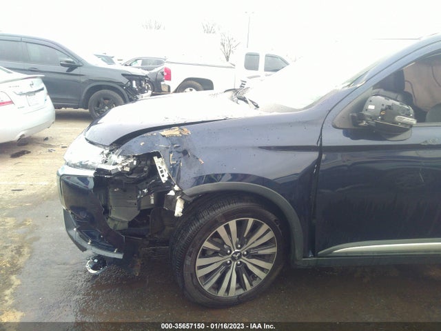 Mitsubishi Outlander 2019 JA4AD3A3XKZ048407 Image 8