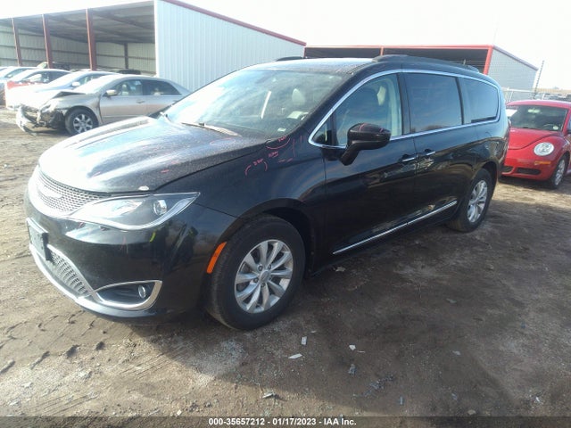 Chrysler Pacifica 2017 2C4RC1BG3HR611365 Image 2