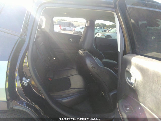2018 JEEP COMPASS LATITUDE VIN: 3C4NJCBB8JT304703