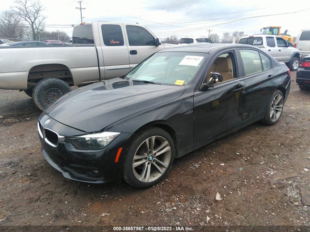 BMW 3 Series 320i 2016 WBA8E1G53GNT36313 Image 2