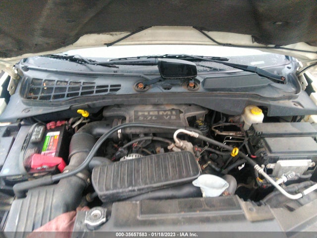 1A8HW58248F101368 Chrysler Aspen Limited