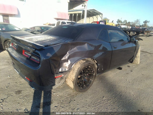 Dodge Challenger Srt 392 2015 2C3CDZDJ5FH706897 Image 4