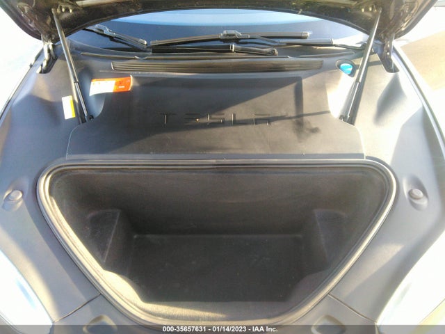 2016 Tesla Model S, VIN: 5YJSA1E29GF148410