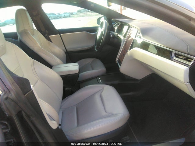 2016 Tesla Model S, VIN: 5YJSA1E29GF148410