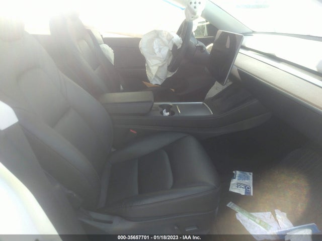 Tesla Model Y Long Range 2021 5YJYGDEE7MF214792 Image 6
