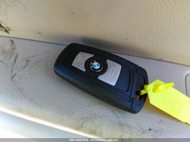 WBA3B1G56FNT03923 BMW 3 Series 320i