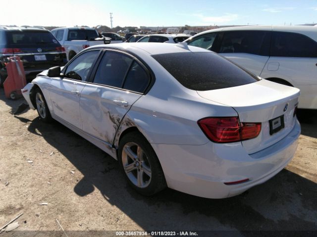 WBA3B1G56FNT03923 BMW 3 Series 320i