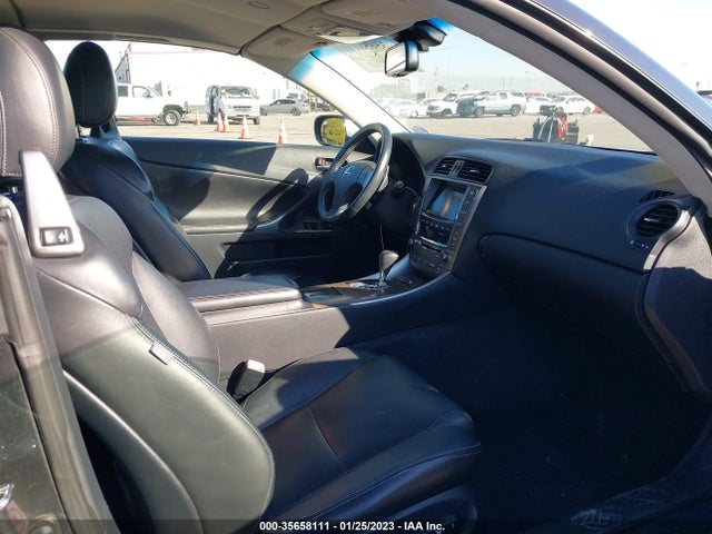 Lexus IS 250C 2010 JTHFF2C26A2511993 Image 7