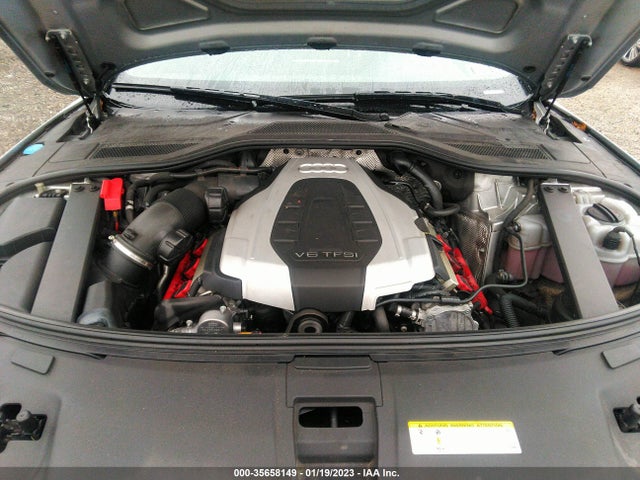 2015 Audi A8, VIN: WAUJGAFD0FN018538