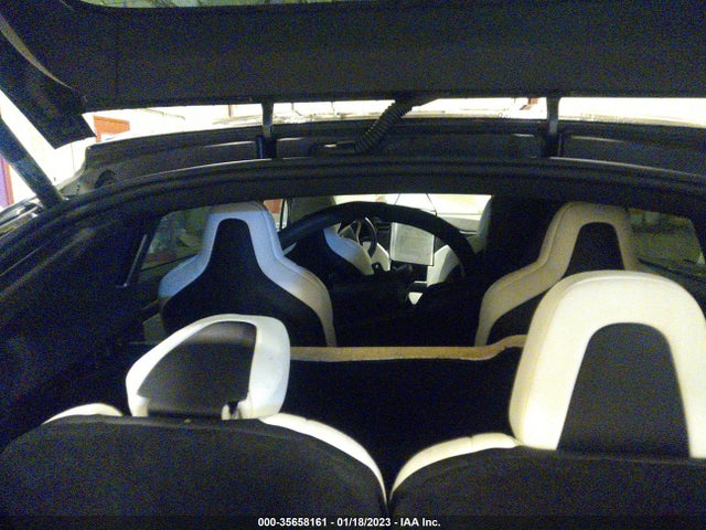 2017 Tesla Model X, VIN: 5YJXCBE42HF052790