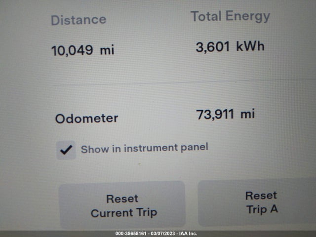 2017 Tesla Model X, VIN: 5YJXCBE42HF052790