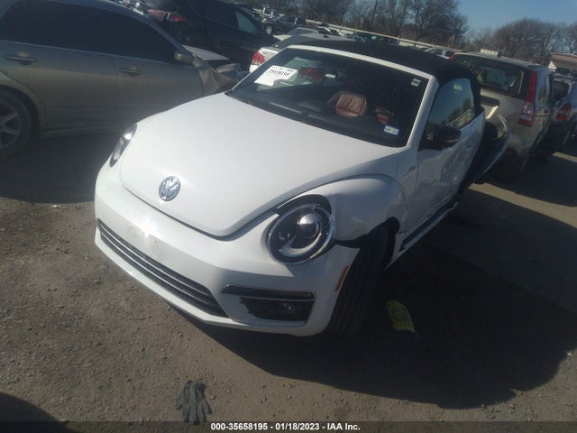 2015 Volkswagen Beetle, VIN: 3VW7T7AT7FM808081