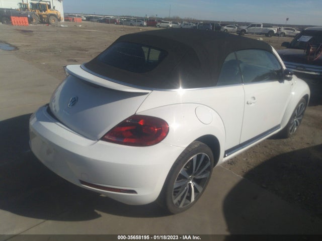 2015 Volkswagen Beetle, VIN: 3VW7T7AT7FM808081