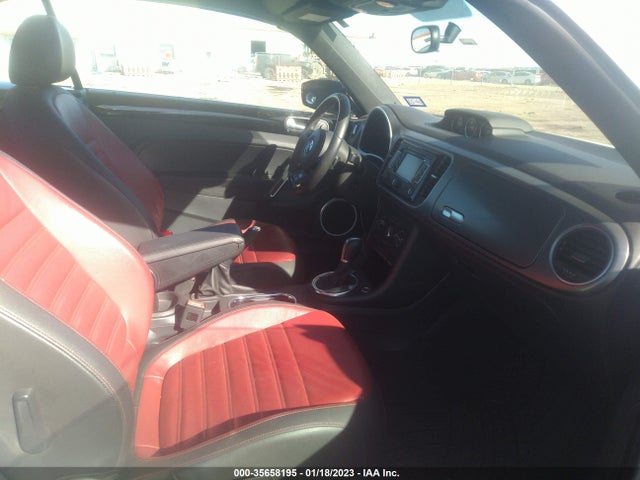 2015 Volkswagen Beetle, VIN: 3VW7T7AT7FM808081