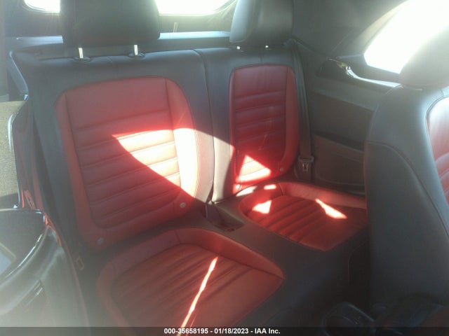 2015 Volkswagen Beetle, VIN: 3VW7T7AT7FM808081