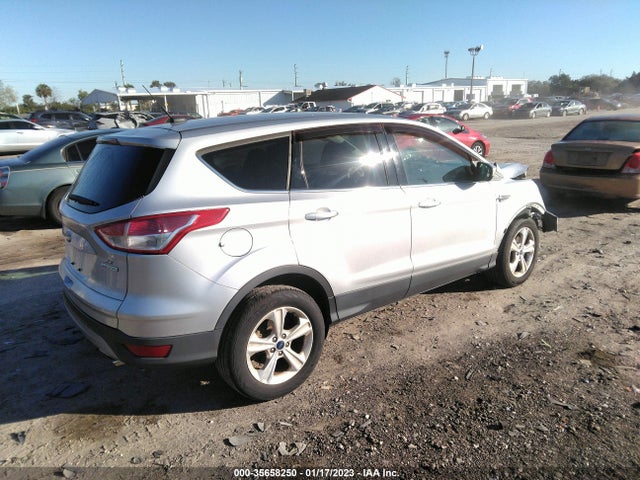 2016 Ford Escape, VIN: 1FMCU0GX6GUA26363