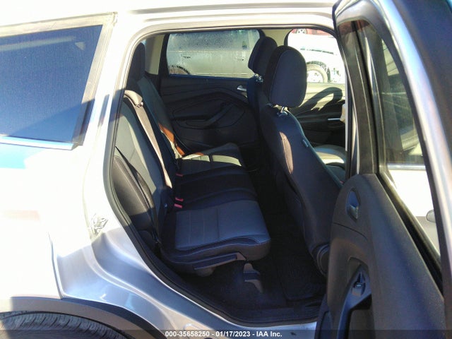2016 Ford Escape, VIN: 1FMCU0GX6GUA26363