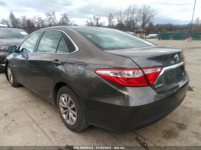 Toyota CAMRY LE 2015 4T4BF1FK1FR451835 Image 3