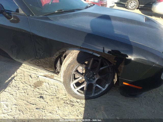 2018 Dodge Challenger, VIN: 2C3CDZBT8JH251797