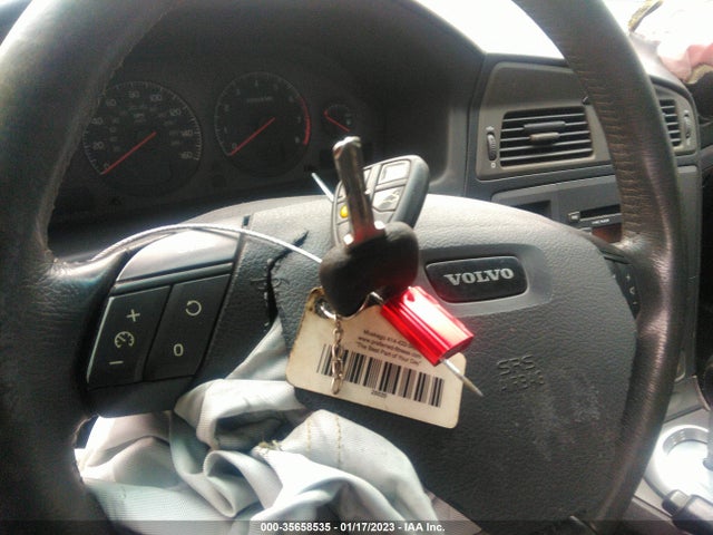 Volvo S60 2002 YV1RS53D222108456 Image 3