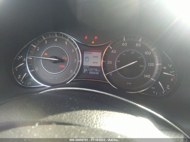 2015 INFINITI QX80 VIN: JN8AZ2NF4F9573611