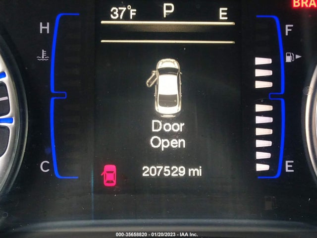 Chrysler 200 Limited 2015 1C3CCCAB2FN647019 Image 7